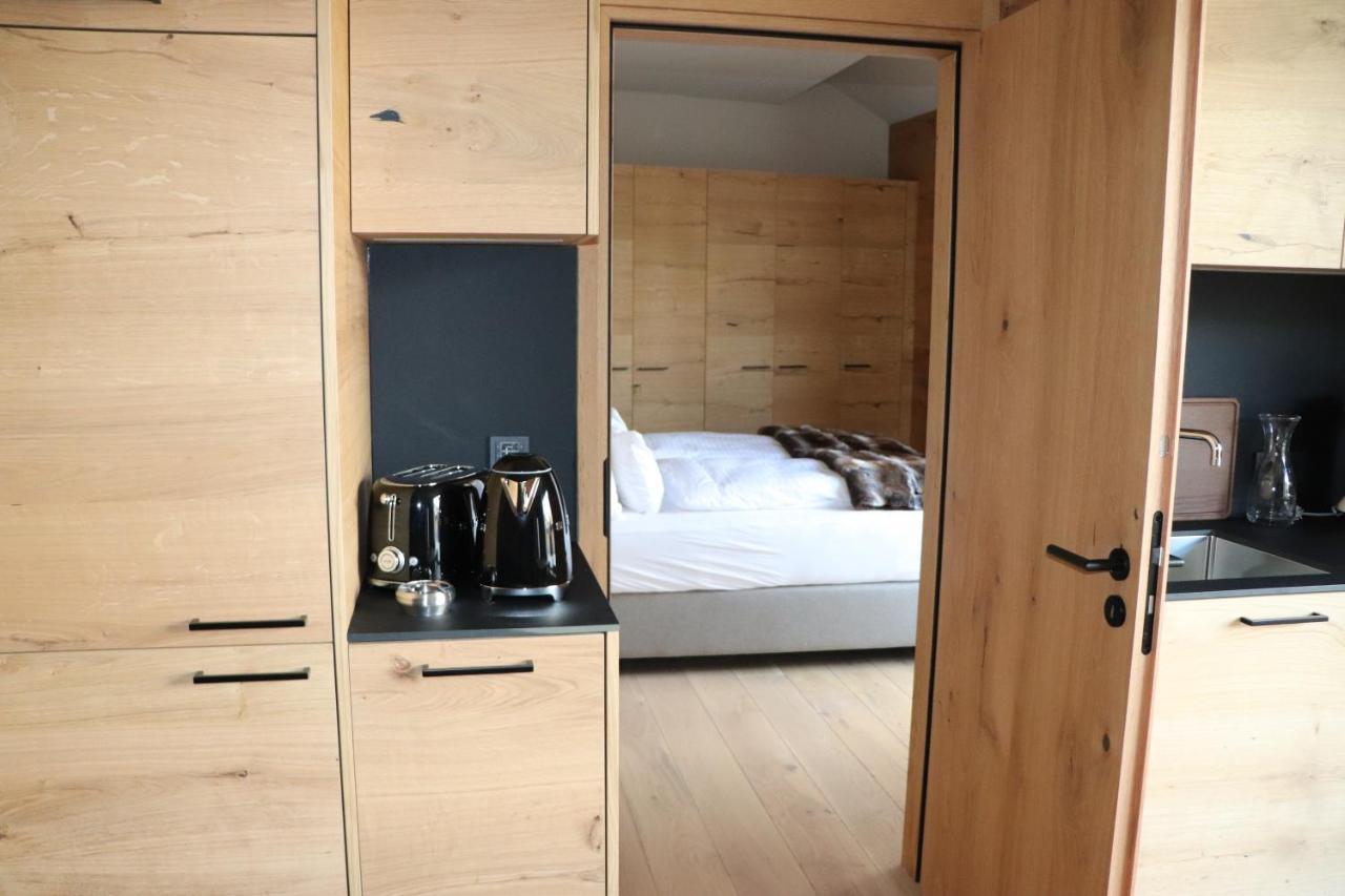 Alpinresortarlberg 1495 - Garni - Fruhstuck In Der Suite Шрёккен Экстерьер фото