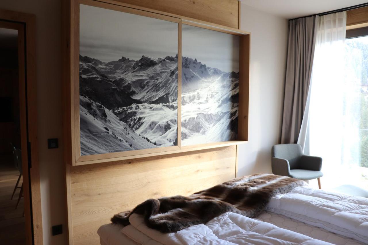 Alpinresortarlberg 1495 - Garni - Fruhstuck In Der Suite Шрёккен Экстерьер фото