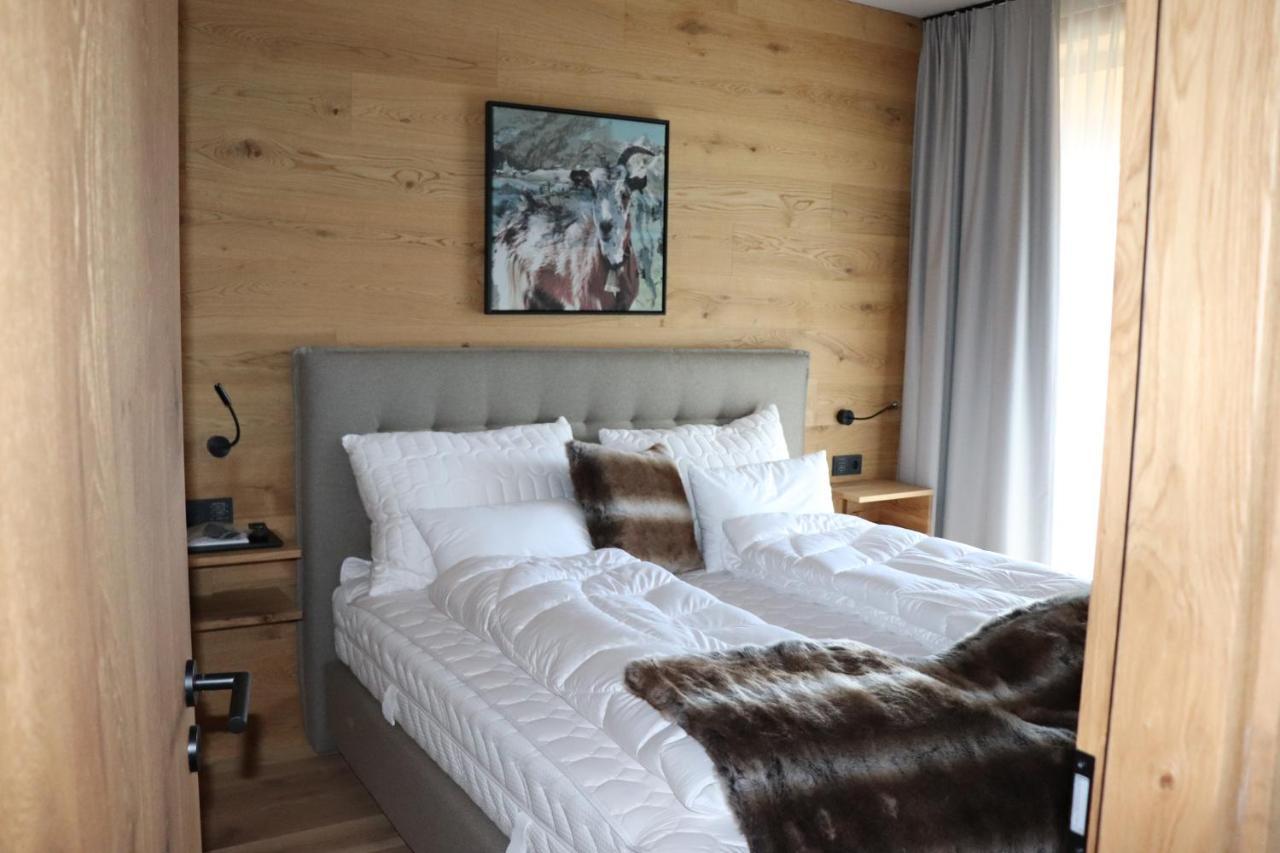 Alpinresortarlberg 1495 - Garni - Fruhstuck In Der Suite Шрёккен Экстерьер фото